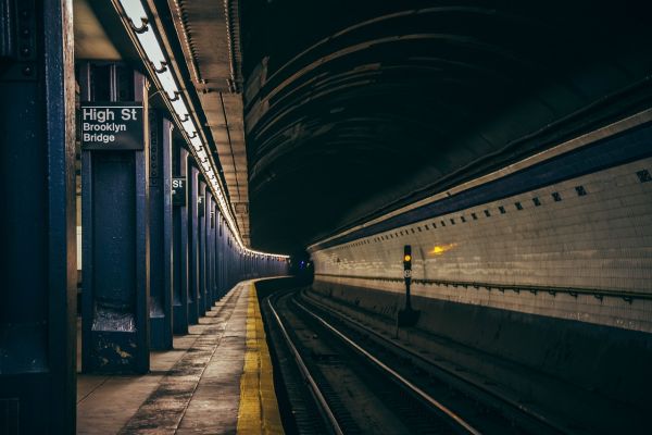 Kiállítótermet hoztak létre az M2-es metró Deák téri állomásán